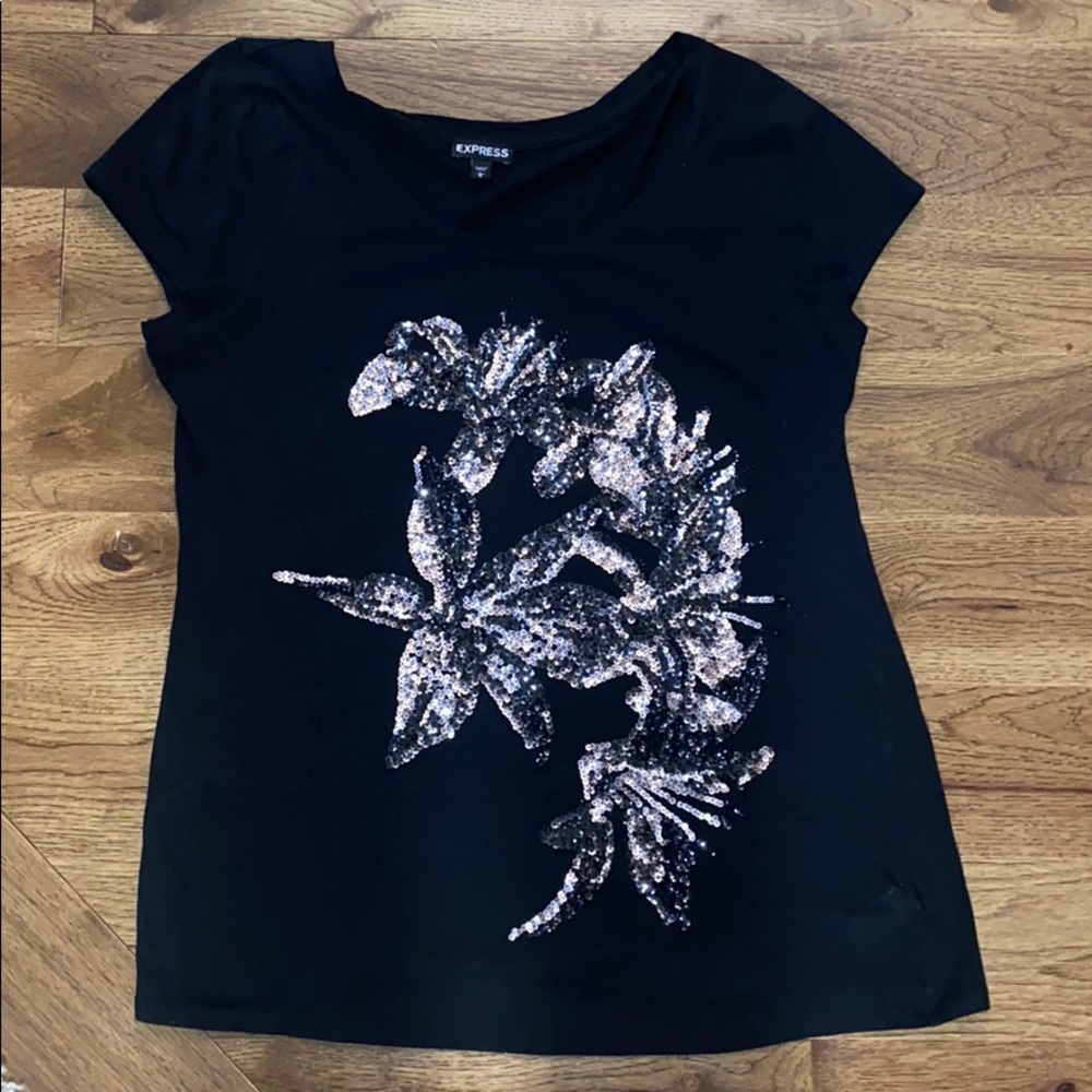 Women’s L short sleeved sequined black tee shirt